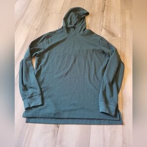 01. Algo Lightweight Hoodie